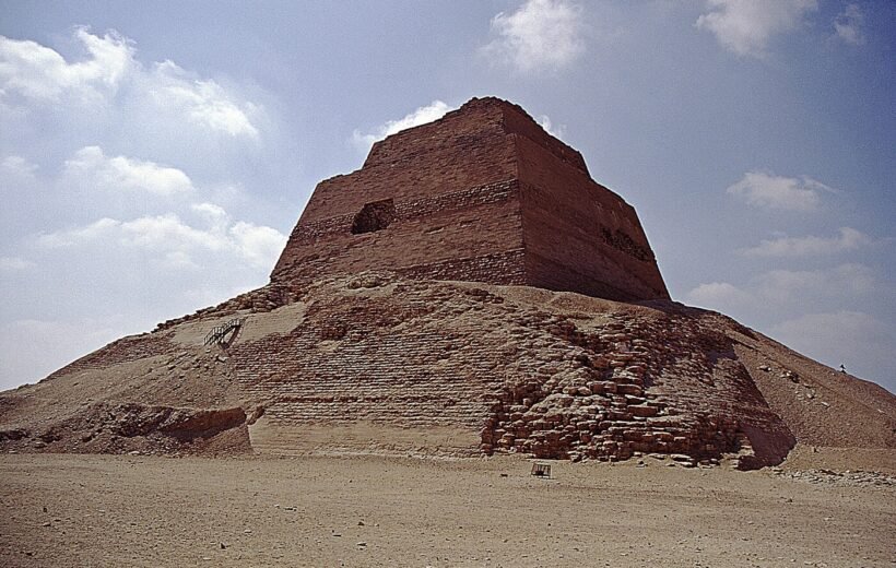 Private Dahshur and Meidum Pyramid tour